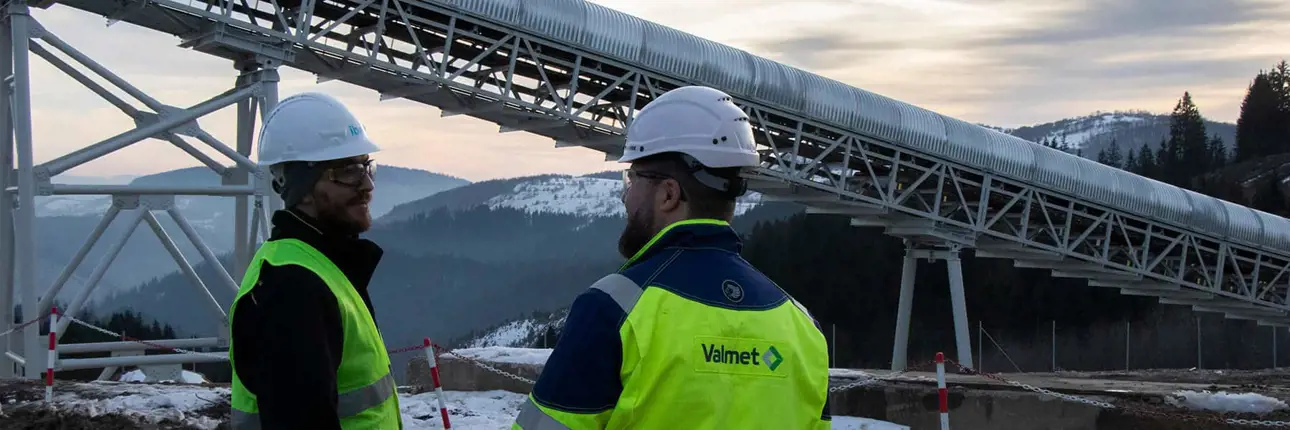 FC2024_Valmet-expert-with-partner-in-mine_1800x600_top.jpg