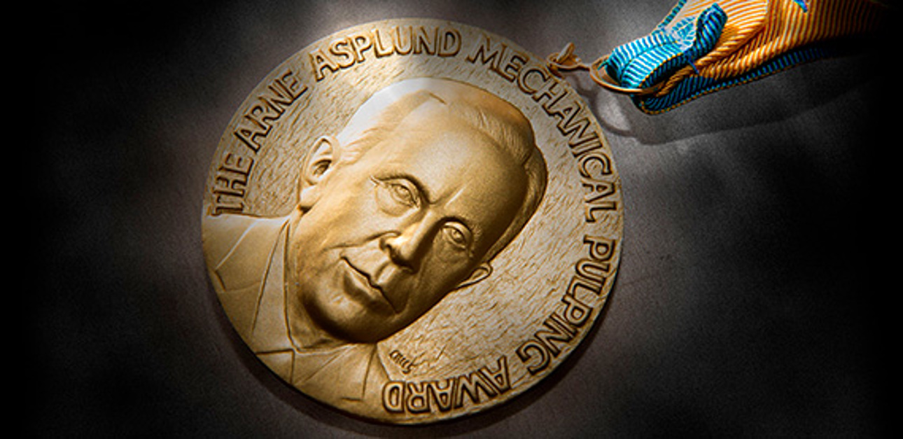 Medal-for-article.jpg