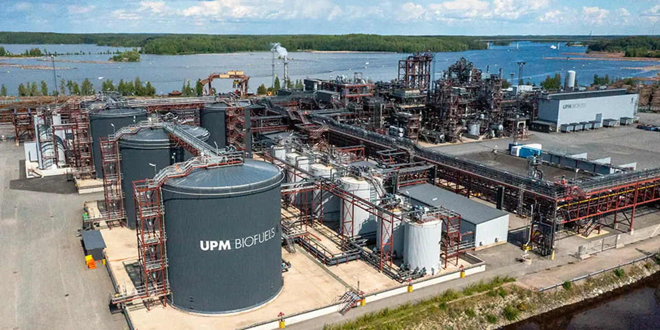 UPM Lappeenranta Biorefinery next to the lake Saimaa